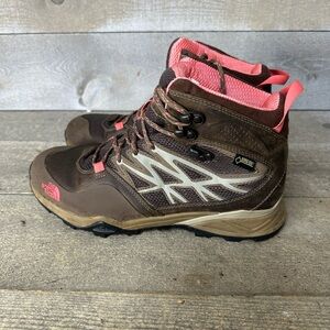The North Face Hedgehog Women’s Hike Mid GTX GORE-TEX Pink Hiking Boots Size 9.5